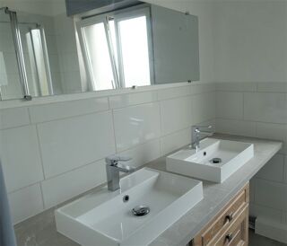  Appartement � louer 3 pi�ces 83 m�