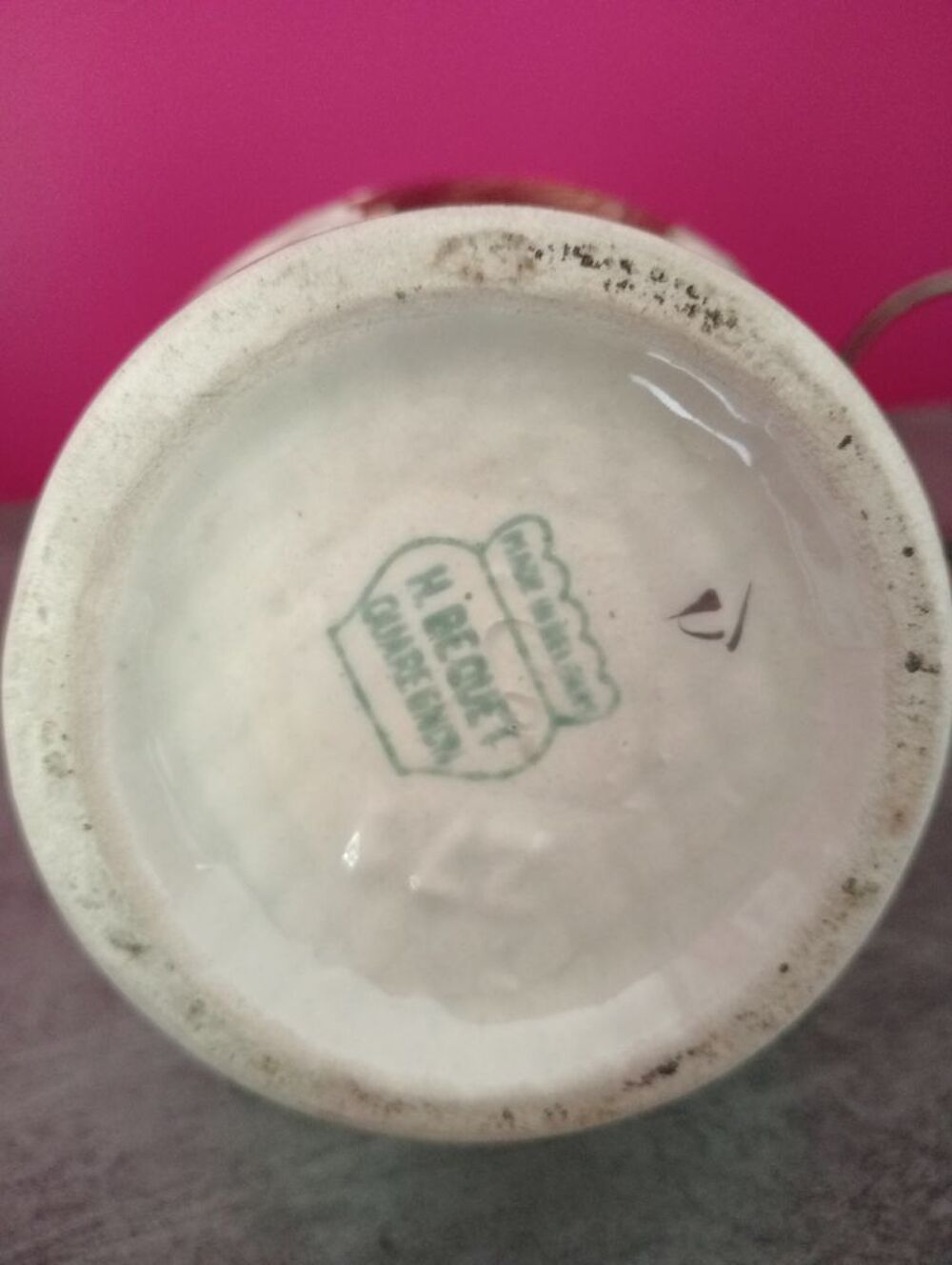 Vase H. Bequet Quaregnon Décoration