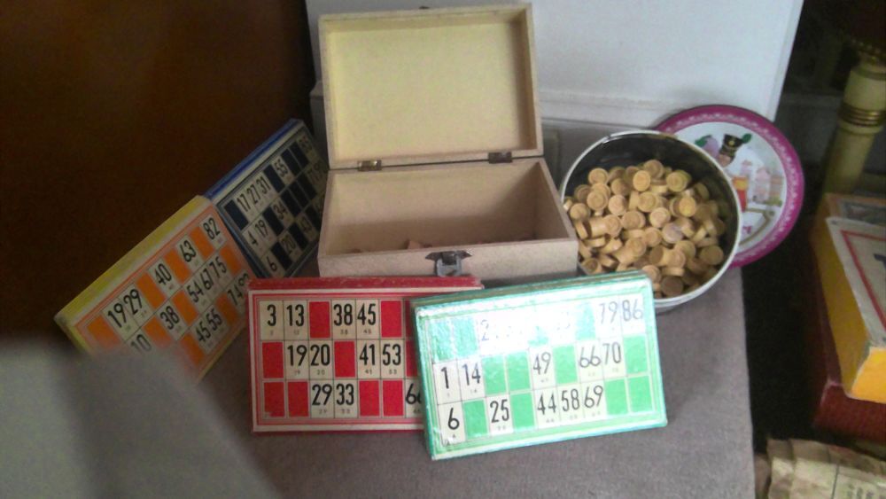 Ancien jeu de loto RACHEZ (ann&eacute;es 50)
Jeux / jouets
