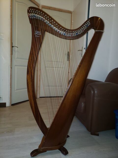 Harpe celtique Camac Hermine 38 cordes 1600 Le Mans (72)
