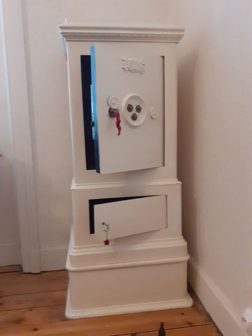 Coffre fort incombustible Bauche avec cl&eacute;f et combinaison Meubles