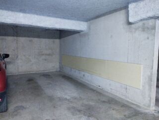  Parking / Garage  louer 13 m Montpellier