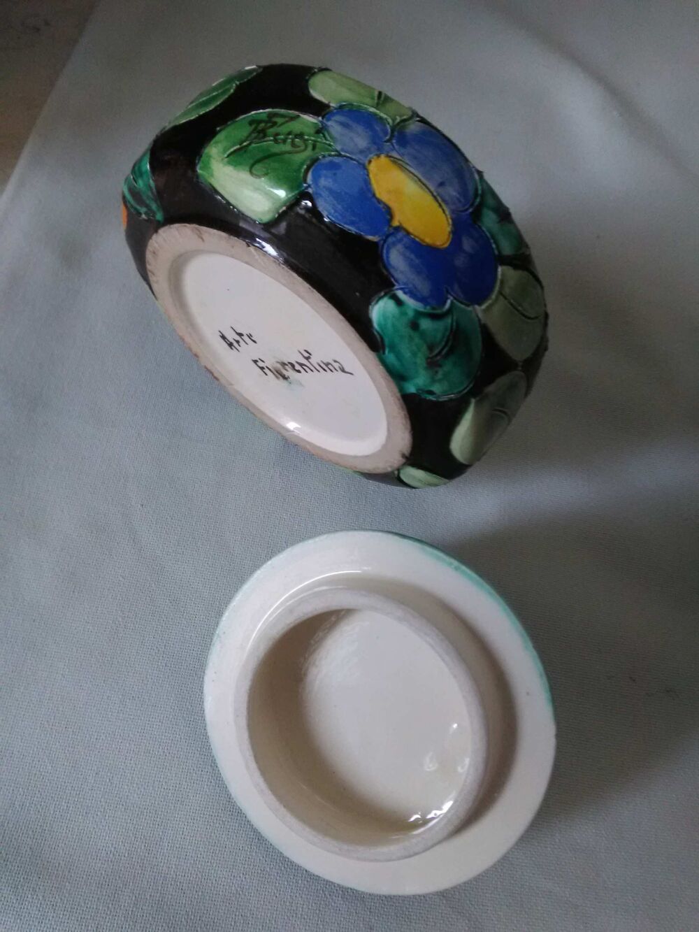 Vases "Cerart Monaco" anciens (3) / &agrave; l'unit&eacute; Décoration