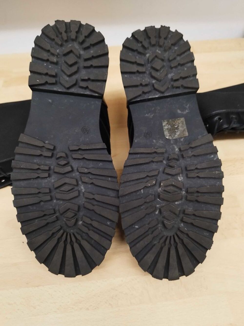 Bottine &agrave; lacet 
lady glory pointure 40 Chaussures