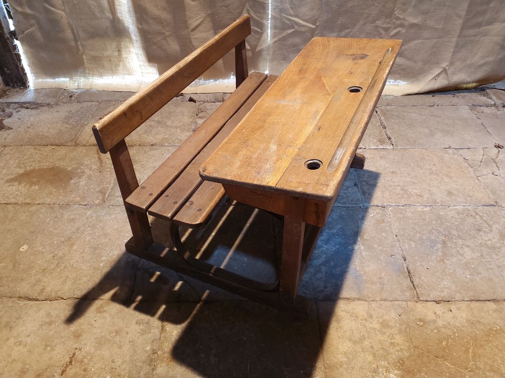 Bureau d'&eacute;cole ancien Mobilier enfants