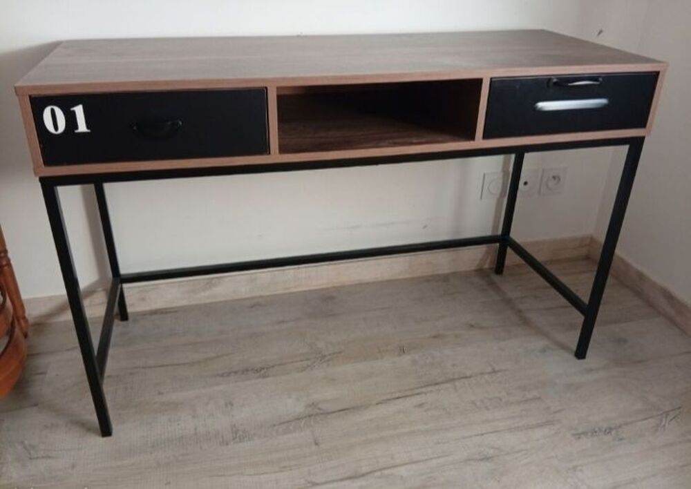 Bureau style industriel petit prix Meubles