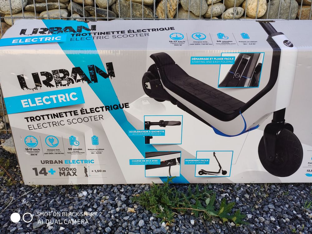 TROTTINETTE ELECTRIQUE Sports