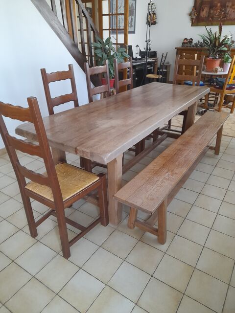 GRANDE TABLE en CHENE 10 PERSONNES 450 �ragny (95)