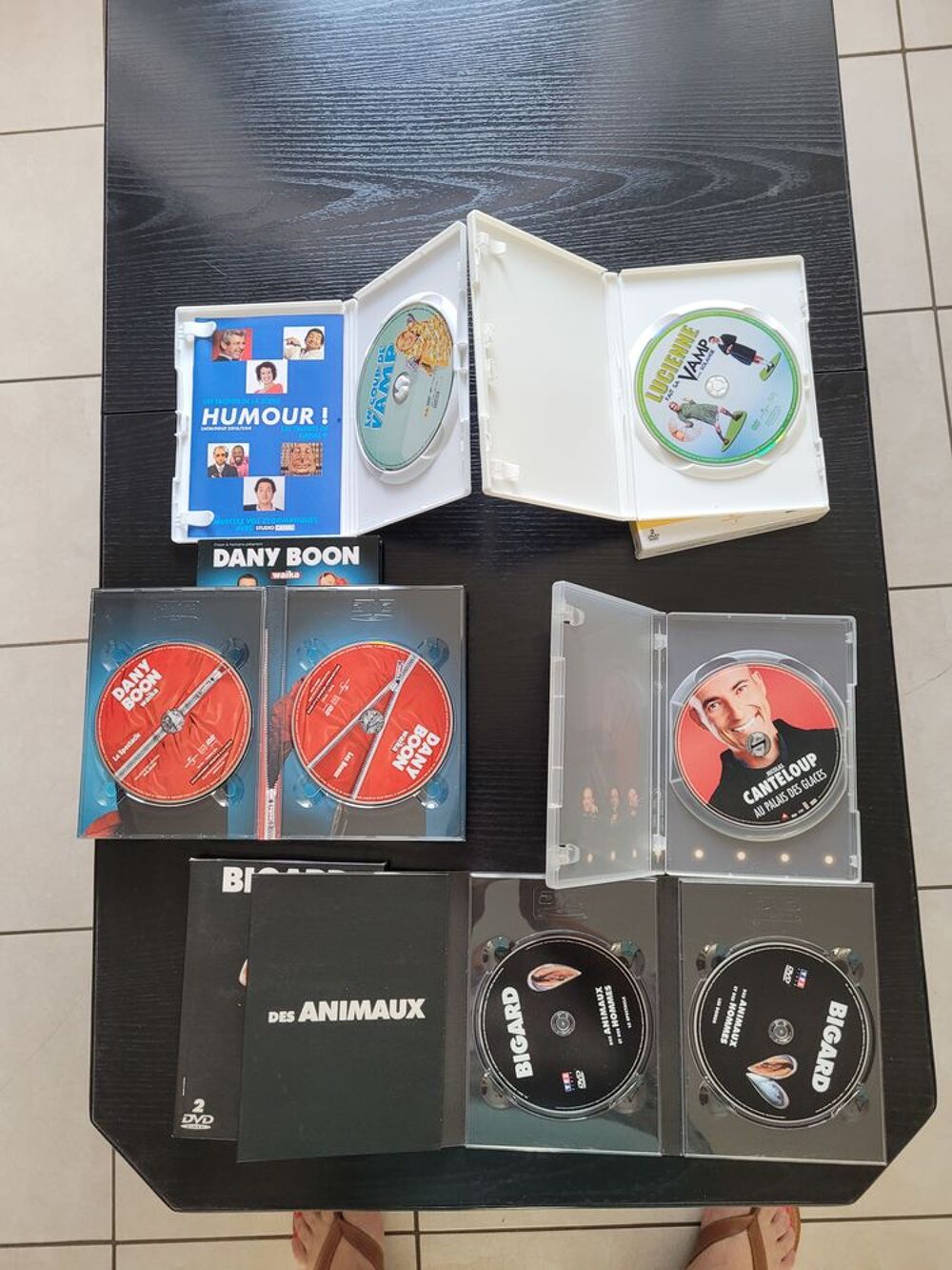 Lot de 4 DVD Humour ? Tr&egrave;s bon &eacute;tat DVD et blu-ray