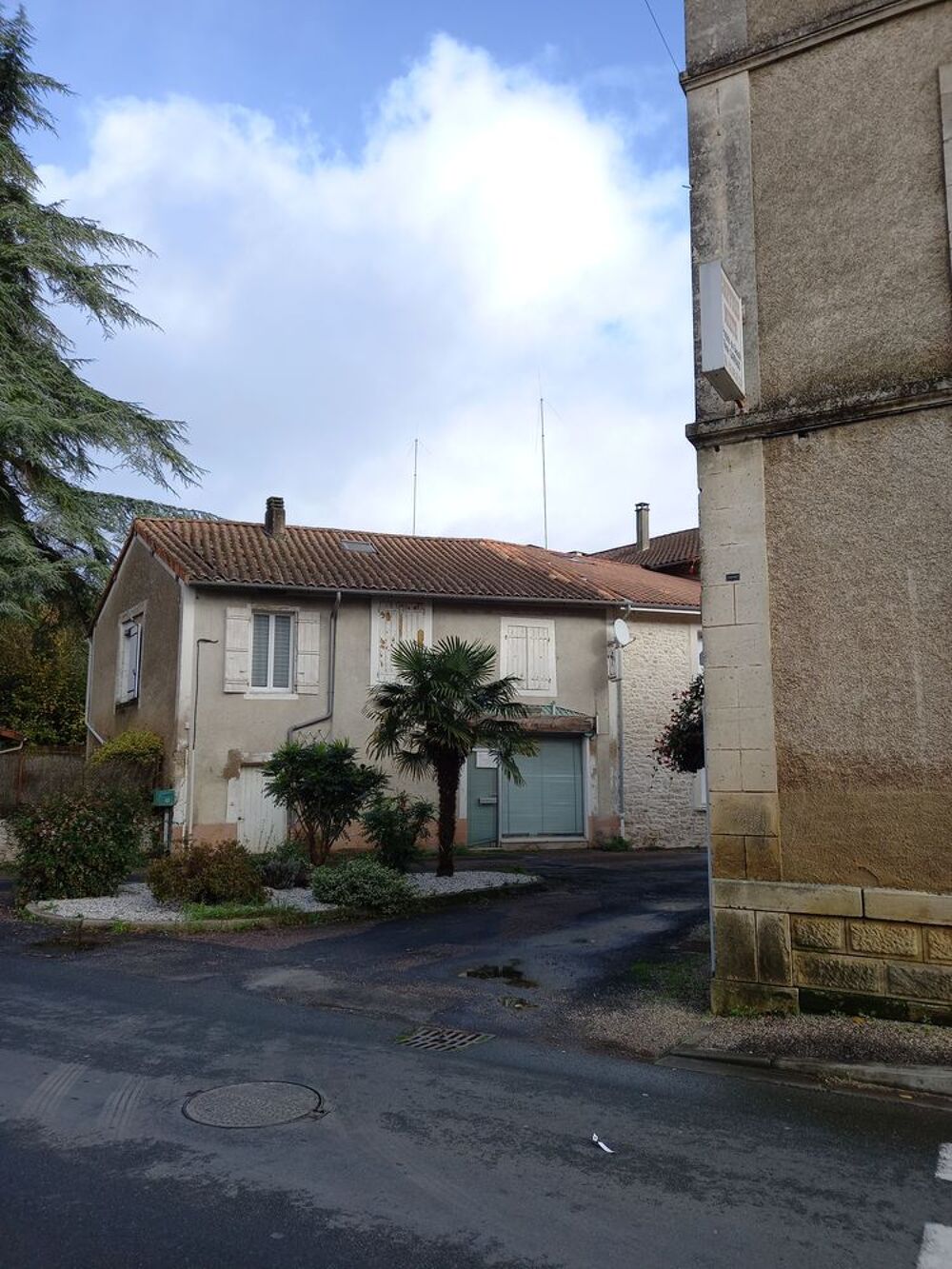 Maison 5 pièces 100 m² · à Javerlhac-Et-la-Chapel... · 100 m² · 70 000 €