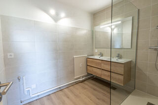  Appartement à vendre 4 pièces 83 m²