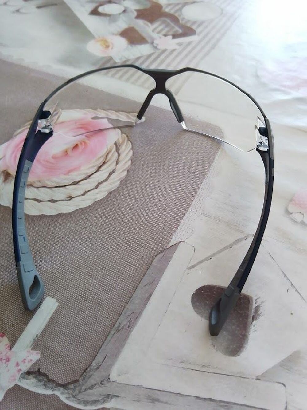 GRANDE PROTECTION DES YEUX Bricolage