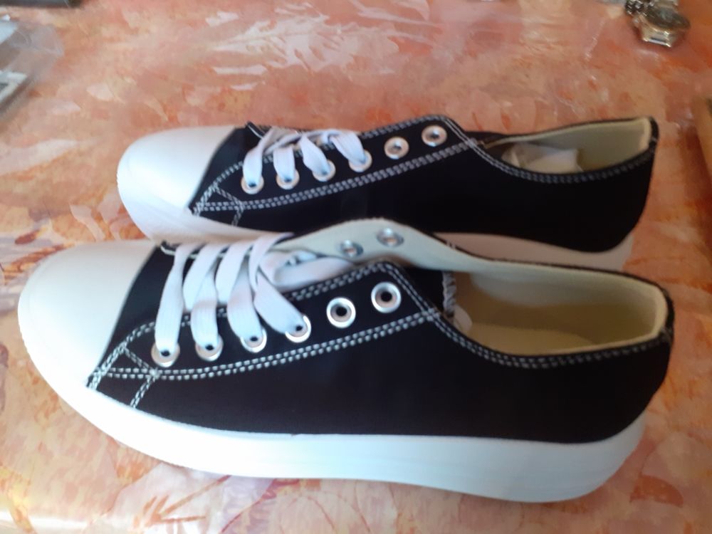 basket neuve femme pointure 40 Chaussures