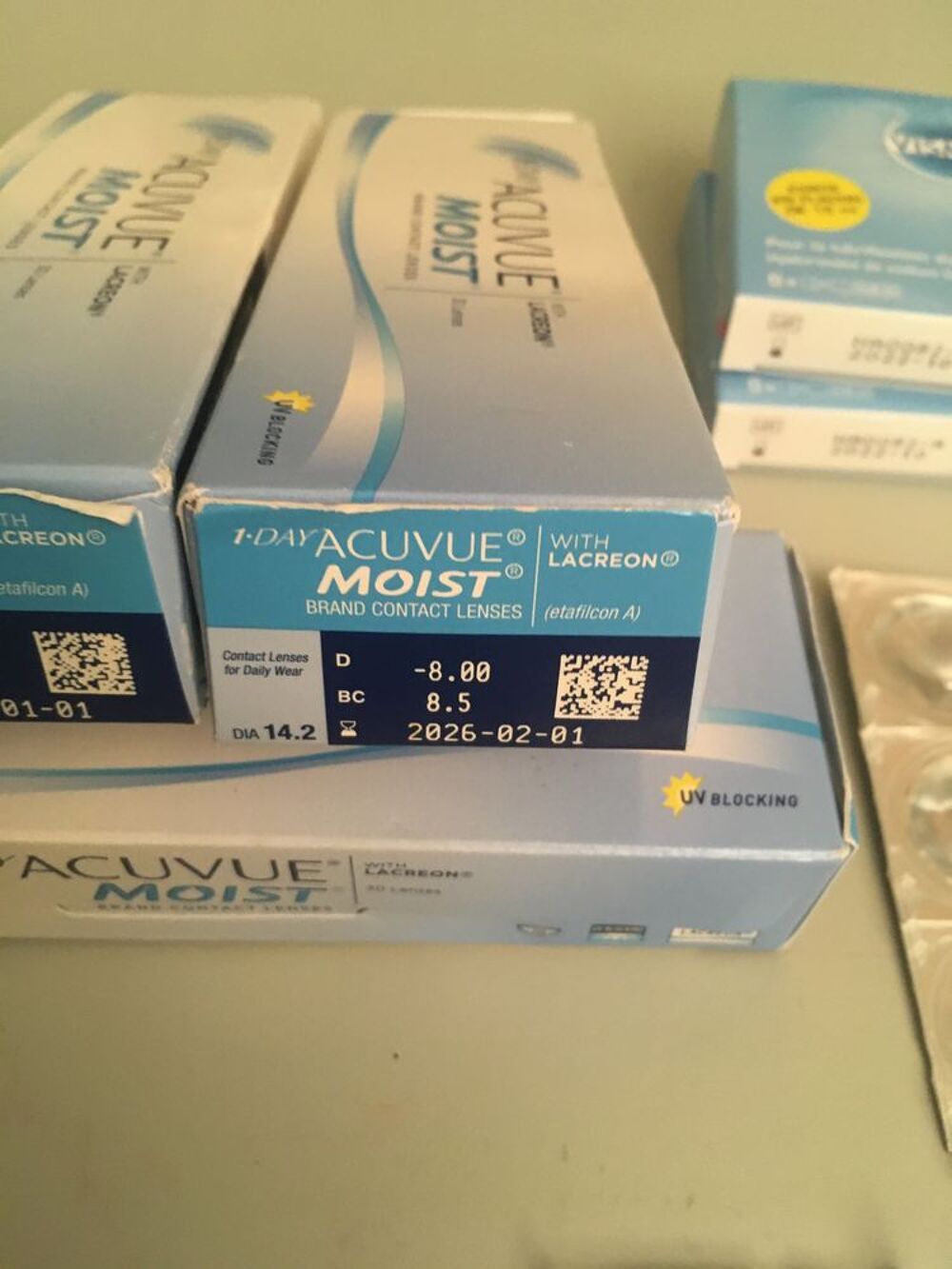Lentilles acuvue moist Puériculture