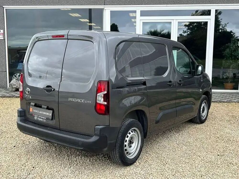 Proace city Proace City Verso Long 1.2L 110 VVT-i BVM6 Dynamic 2021 occasion Binche