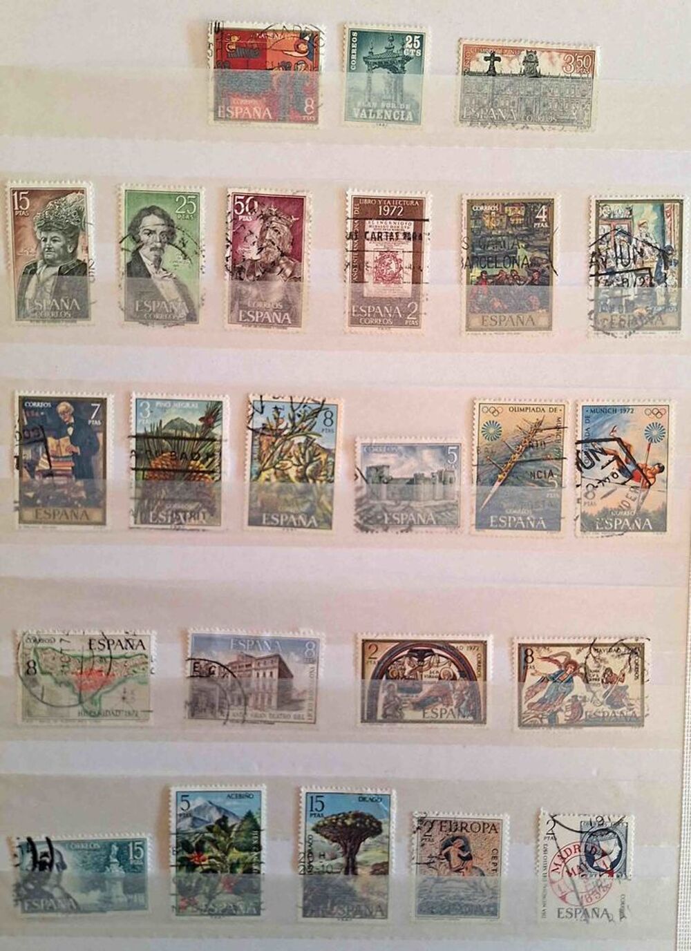 S&eacute;rie de timbres de collection d'Espagne bis 