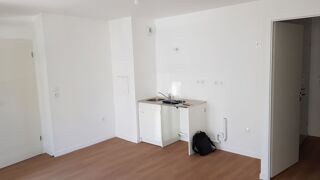  Appartement à louer 2 pièces 44 m²