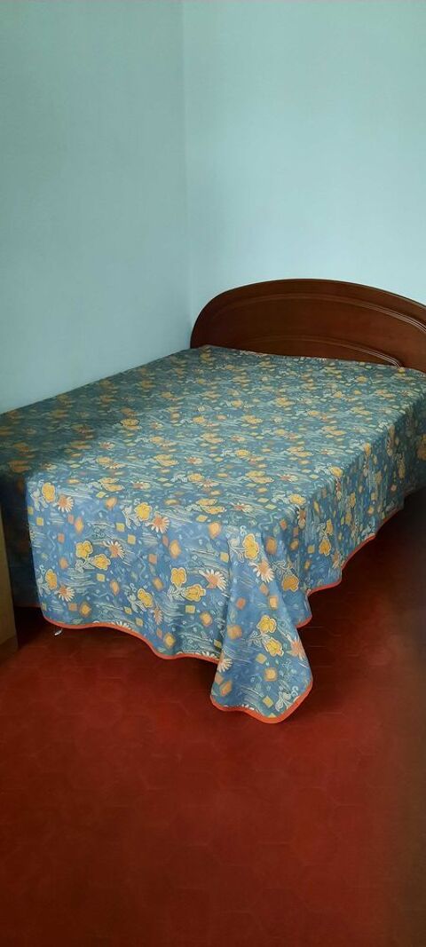 lit en 140 sommier tapissier et matelas 80 Marseille 5 (13)