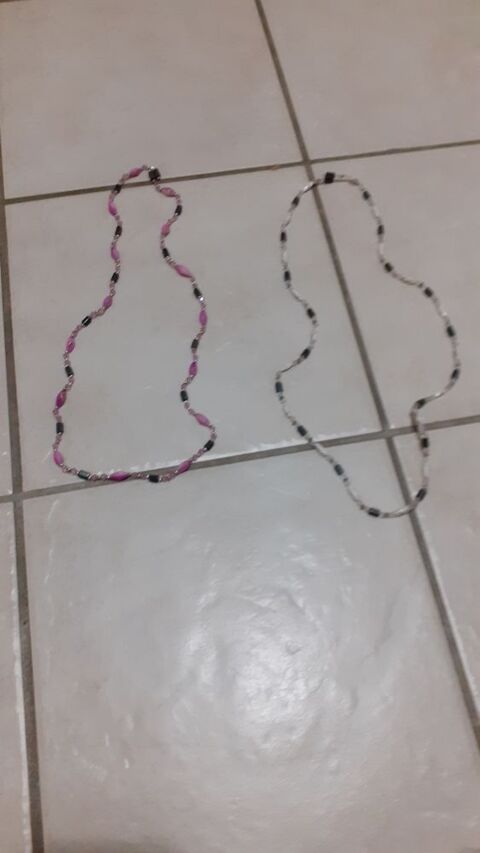 Colliers ou bracelets aimants 3 Montcarra (38)