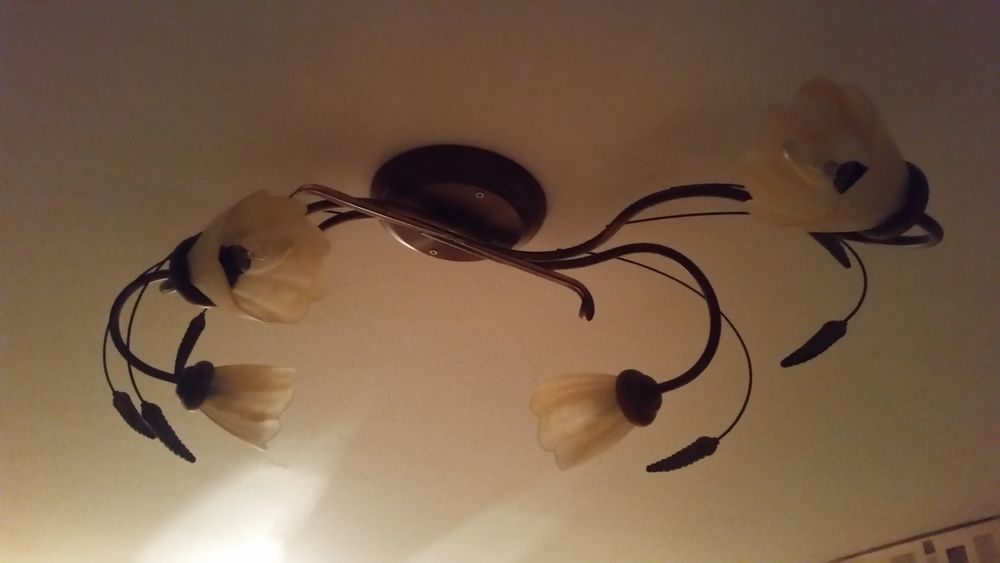 Lustre plafonnier en bois Décoration