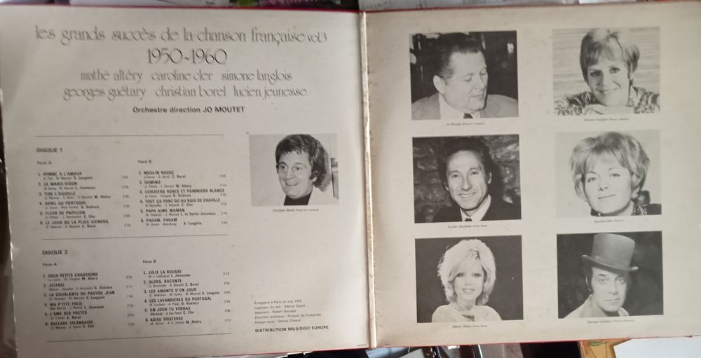 LES GRANDS SUCCES DE LA CHANSON FRANCAISES 1950.. 1960
33 TO CD et vinyles