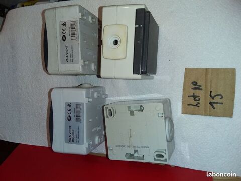 Lot n�15 - interrupteurs
11 Serres-Castet (64)