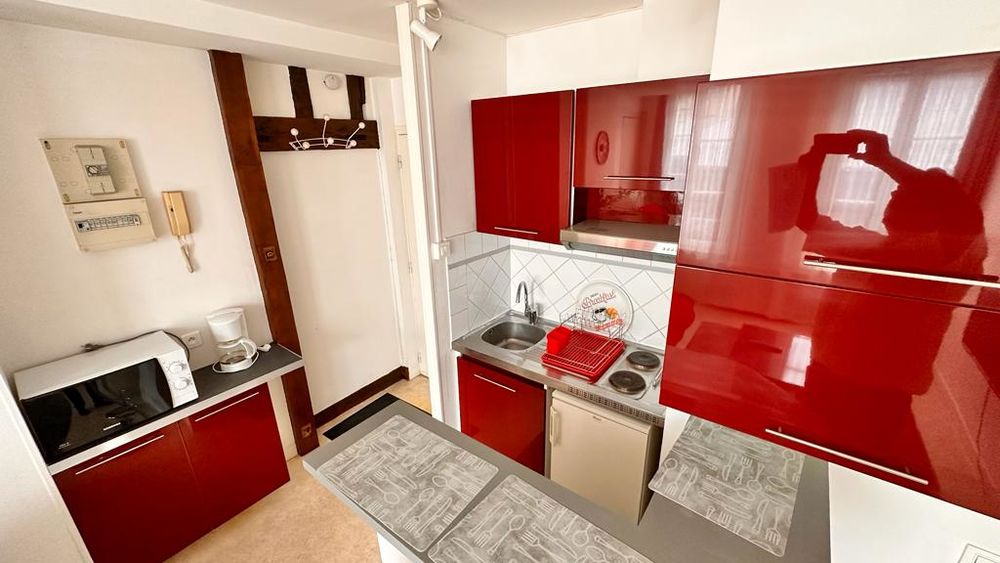 Location Appartement Troyes cent F2 TB meublé, chauffage inclus, lave-linge, TV Troyes