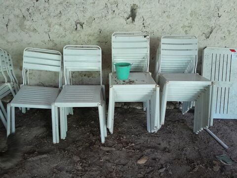 CHAISES MÉTALLIQUE 5 Villeny (41)