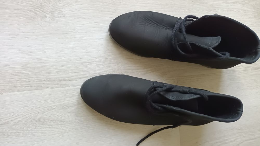 boots noire P39 Chaussures