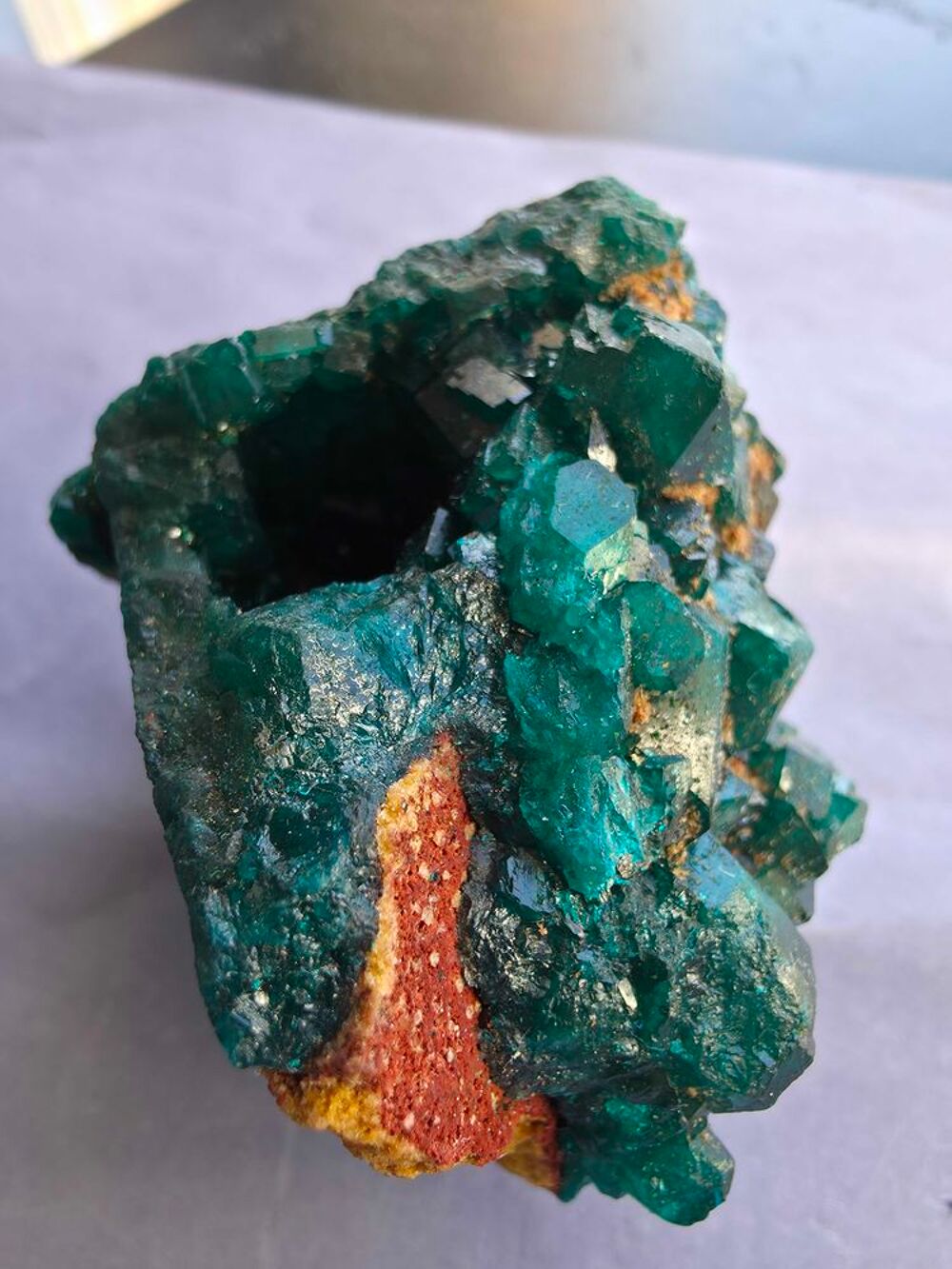 Dioptase sur Gangue Naturelle-Katanga, RDC(134g) 