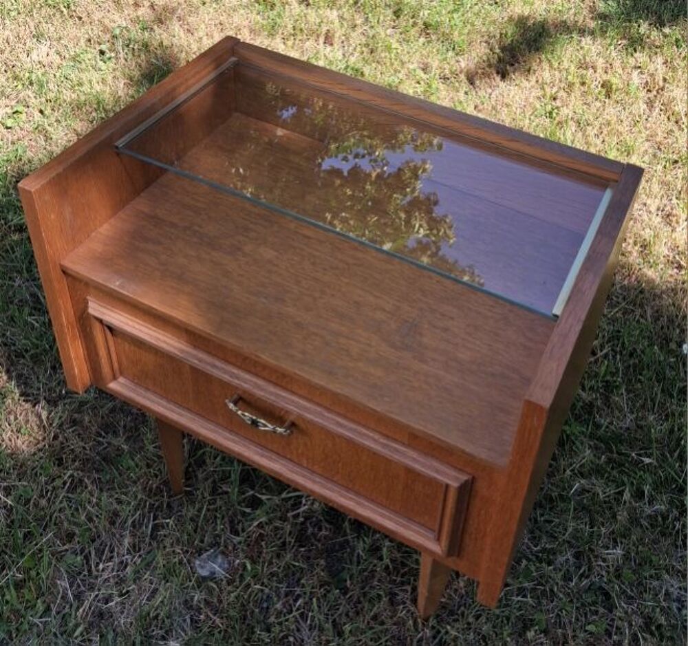 TABLE DE CHEVET VINTAGE Meubles