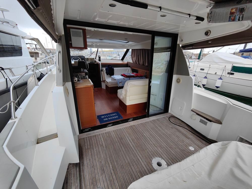 Vedette - Yacht - Offshore 2011 occasion 85330 Noirmoutier-en-l'&Icirc;le