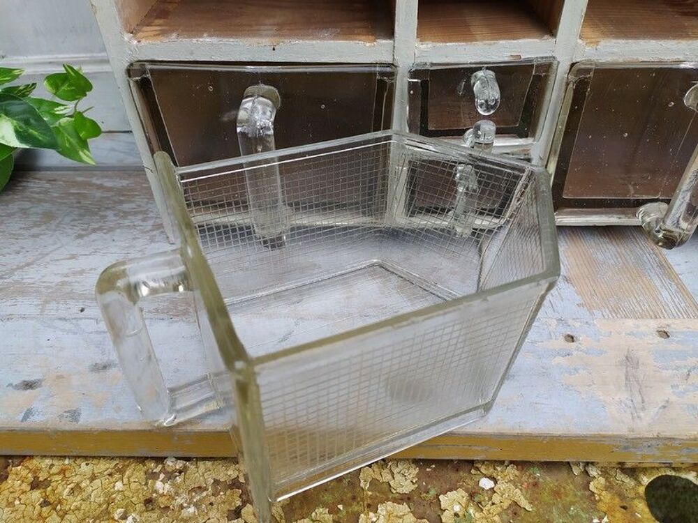 Ancien Petite Meuble &agrave; &Eacute;pices &agrave; Compartiments Tiroirs Verre
Meubles