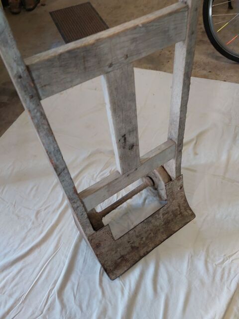 Diable ancien tout en bois 25 Looze (89)