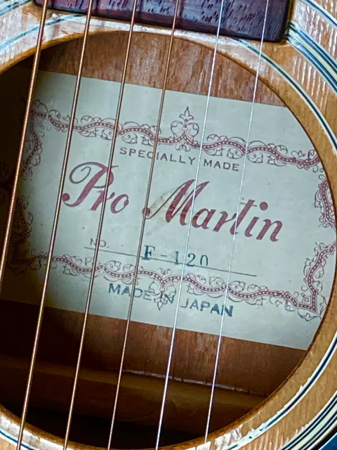 Guitare Folk PRO Martin - rare occasion. 440 Saint-Jean-Brvelay (56)