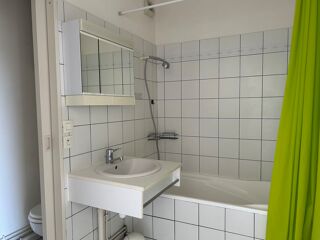  Appartement à louer 1 pièce 24 m²
