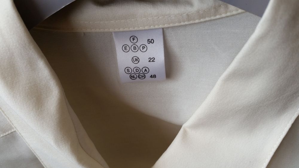 Chemisier femme cr&egrave;me Vêtements