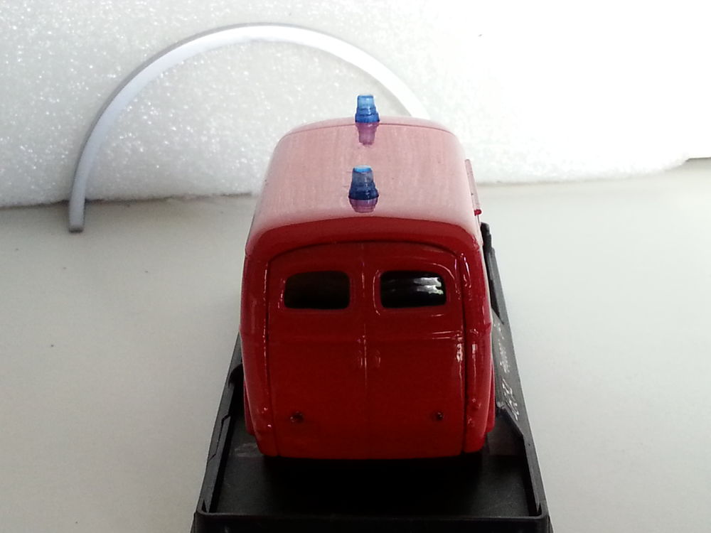 Miniature Pompier - N&deg; 1044

