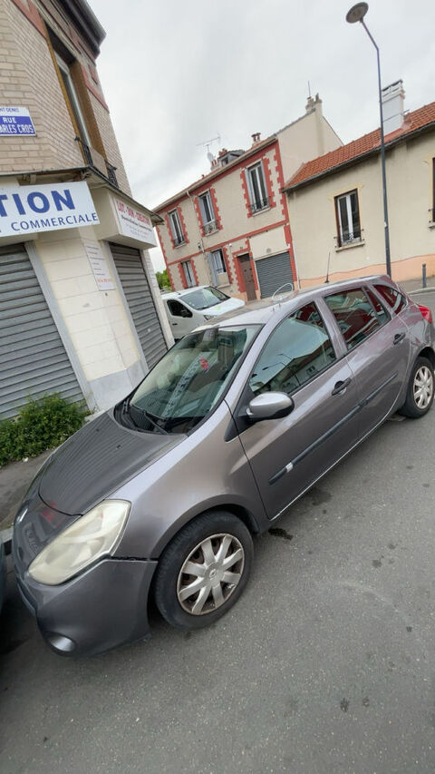 Renault clio iii Clio 1.2 16V 75 Confort Dynamique