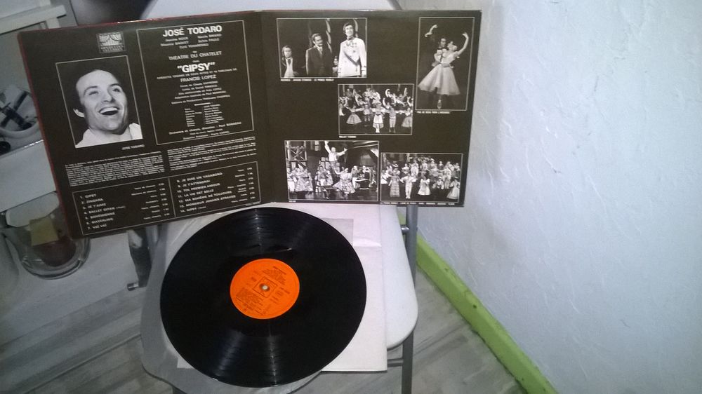 Vinyle Jos&eacute; Todaro
Gipsy
Francis Lopez
1988
Excellent et CD et vinyles