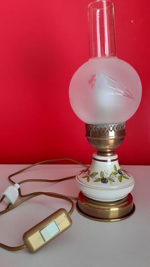 lampe table ou chevet 18 Roanne (42)