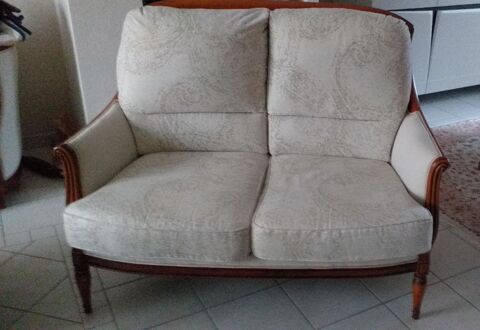 SALON canap 2 places couleur beige 250 Saint-Arnoult-en-Yvelines (78)