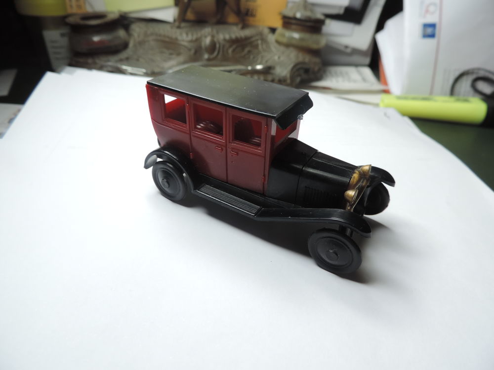 DEL - CITROEN B 2 - MADE IN FRANCE - Echelle : 1/43 &egrave;me. 