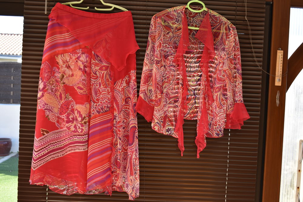 ENSEMBLE 2 Pi&egrave;ces Vêtements