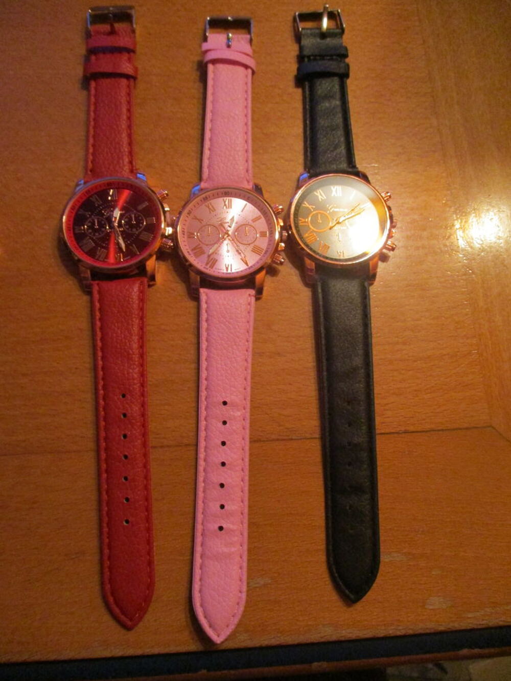 belle montre unisexe neuve Bijoux et montres