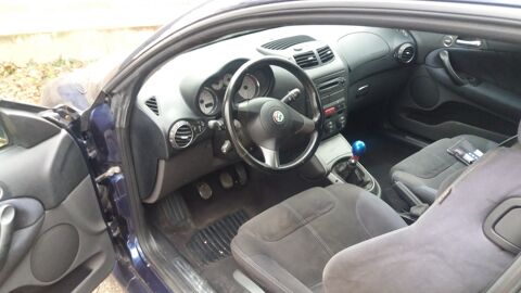 Alfa-romeo gt Alfa Romeo  1.9 JTD M-JET 150 Distinctiv