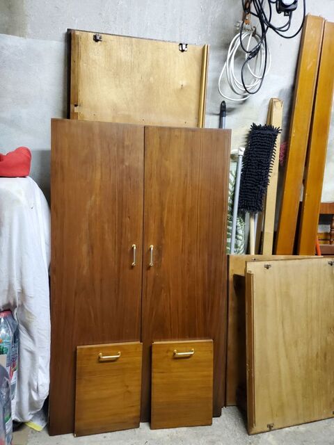 armoire penderie avec portes coulissantesT.B.E. 75 Privas (07)