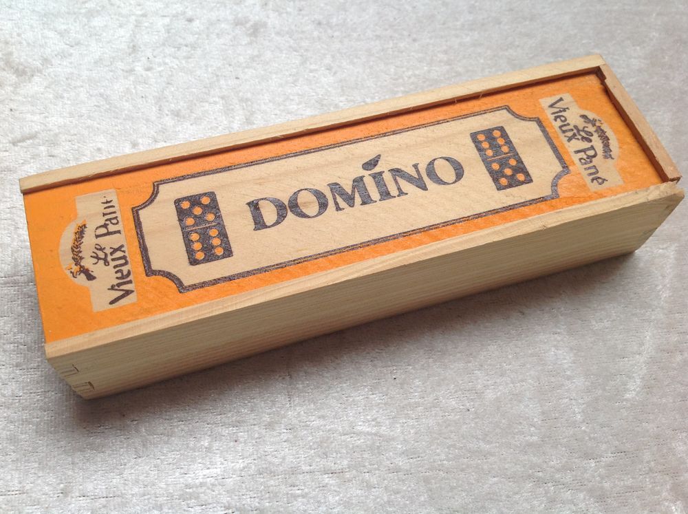 DOMINO PUBLICITAIRE LE VIEUX PANE 100% BOIS Jeux / jouets