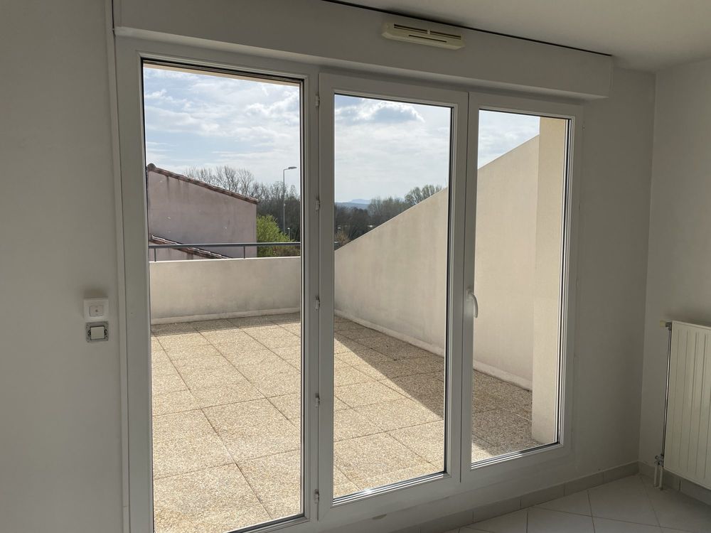 Location Appartement Appart ROUSSET T3 duplex 70m2 grand terrasse expo SUD Rousset