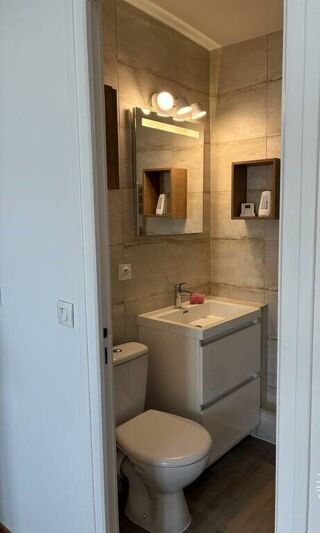  Appartement à louer 2 pièces 37 m²